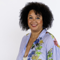 Fotografia da Professora Siphiwe McKenzie
